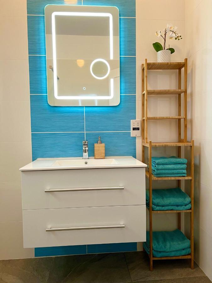 Ocean Sunset Apartment Pafos Dış mekan fotoğraf